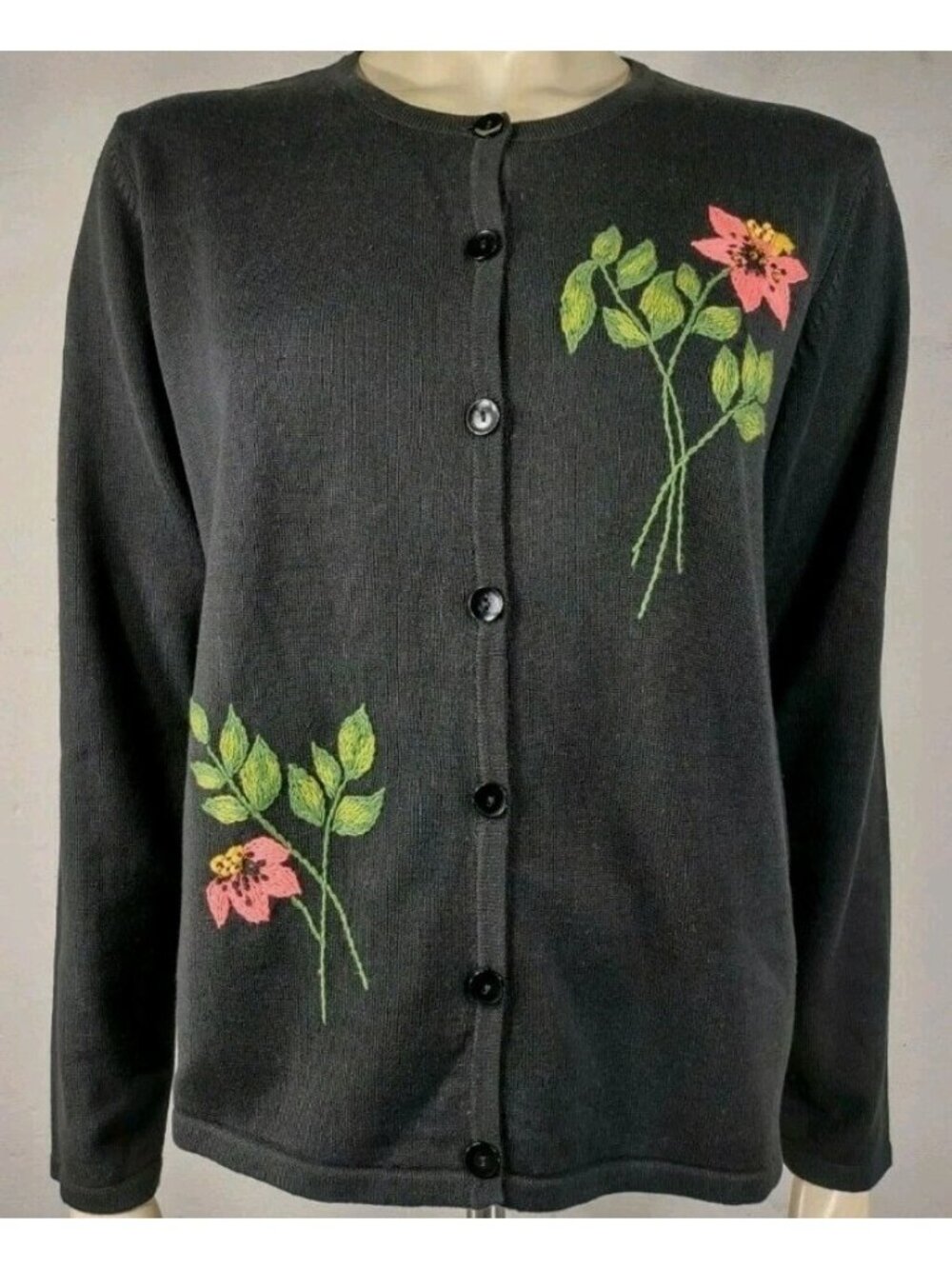 Vintage 90s Pendleton Petite M Black Floral Embroidered Cardigan Sweater Ramie